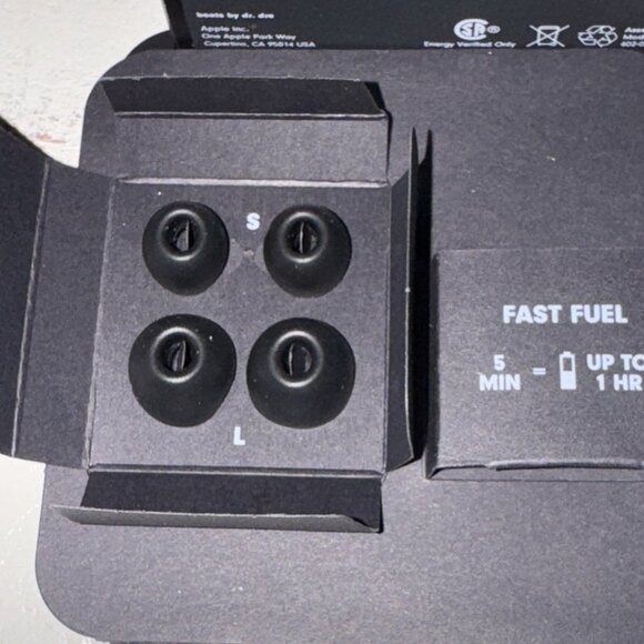 Beats by Dr. Dre Studio Buds - Black With Leopard Silicone Case EUC - Picture 11 of 13